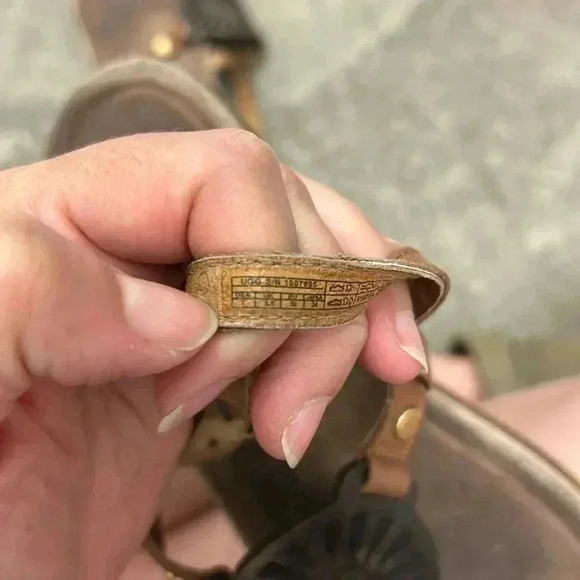 Ugg  sandals - Picture 5 of 5